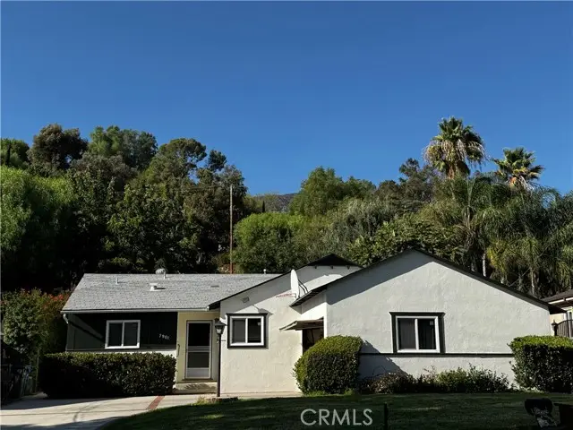 7901 Ellenbogen, Sunland, CA 91040 - #2