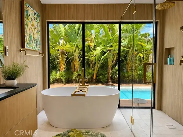 180 Gardner, Los Angeles, CA 90036