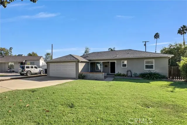 6049 Colonial, Riverside, CA 92506 - #2