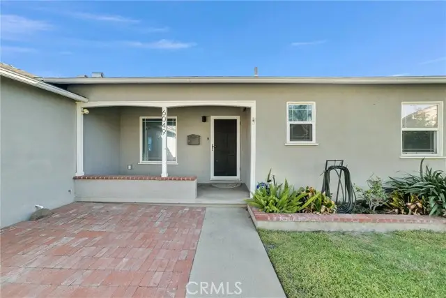 6049 Colonial, Riverside, CA 92506 - #3