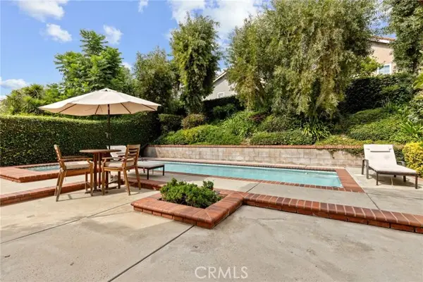12401 Willow Forest Drive, Moorpark, CA 93021