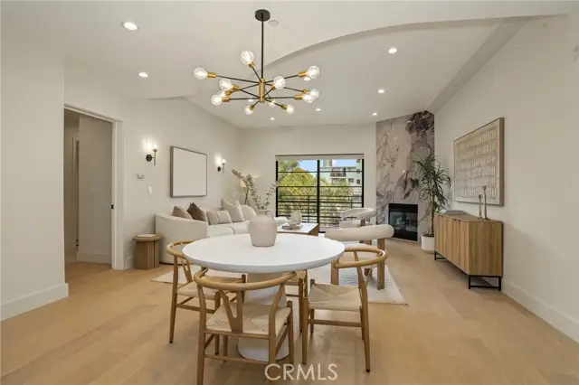 8788 Shoreham  #32, West Hollywood, CA 90069 - #3