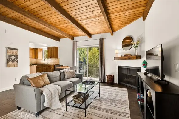 4230 Whitsett Avenue  #6, Studio City, CA 91604