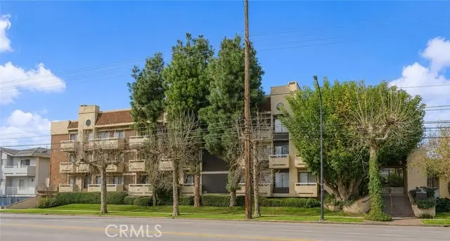 365 Alameda  #207, Burbank, CA 91506 - #2