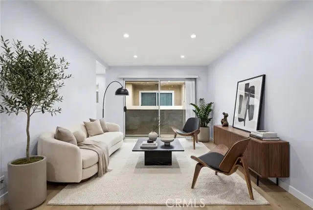 6245 Woodman Avenue  #209, Valley Glen, CA 91401 - #1