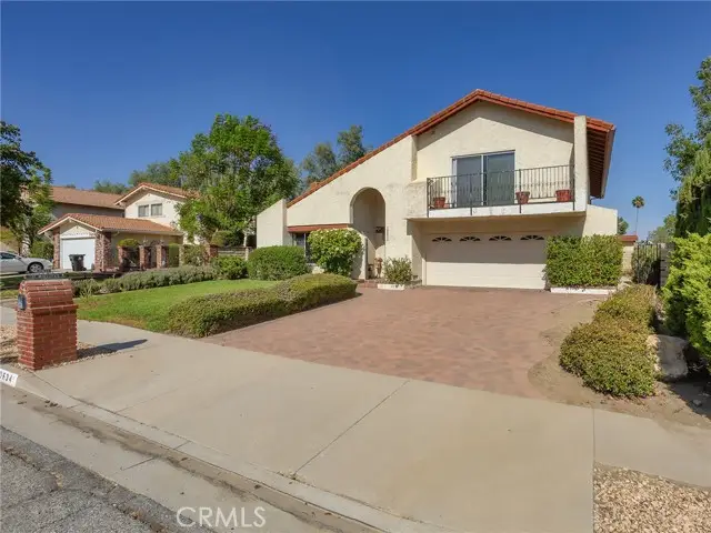 10634 Deering Avenue, Chatsworth, CA 91311 - #2