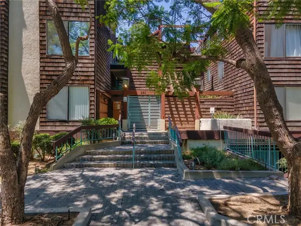 301 Belmont Street  #105, Glendale, CA 91206