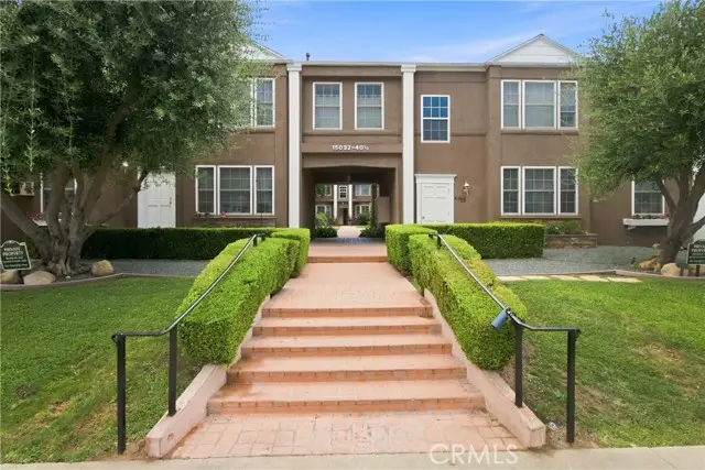 15034 Dickens Street  #4, Sherman Oaks, CA 91403 - #1