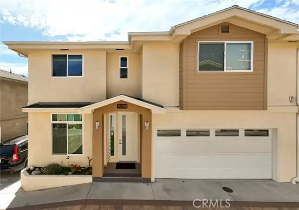 7030 Valmont Street  #B, Tujunga, CA 91042