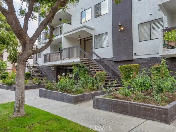 635 Elmwood Avenue  #203, Burbank, CA 91501
