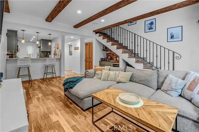 7050 Shoup  #212, Canoga Park, CA 91303 - #2