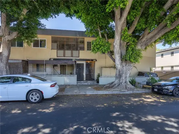 6904 Radford Avenue  #7, North Hollywood, CA 91605