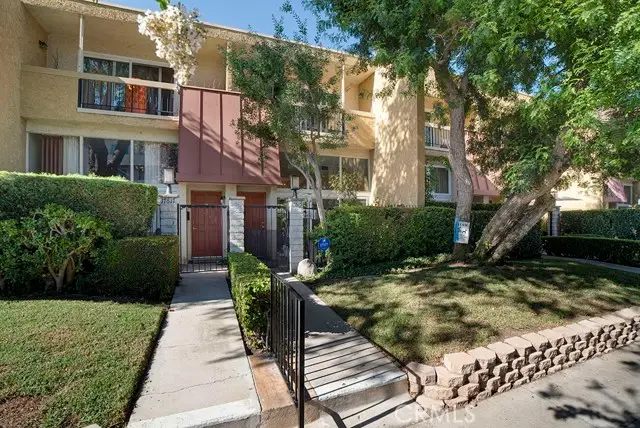 17815 Margate, Encino, CA 91316 - #2