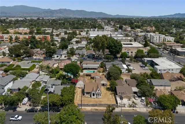 6824 Tyrone, Van Nuys, CA 91405 - #1