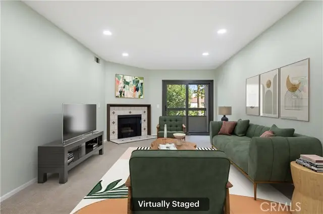 460 Oak Street  #215, Glendale, CA 91204 - #3