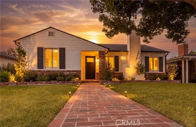 220 Reese Place, Burbank, CA 91506 - #2