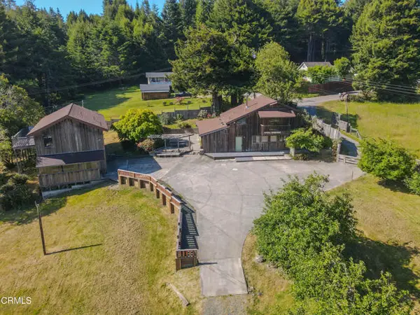 31600 Little Valley Road, Fort Bragg, CA 95437