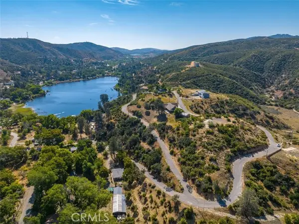 18155 Newview Drive, Lake Hughes, CA 93532