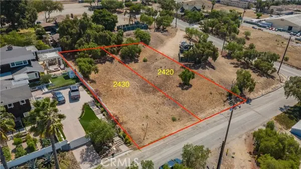 2420 Gaviota Avenue, Signal Hill, CA 90755