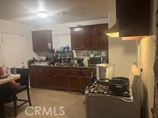 618 Bates Avenue, Bakersfield, CA 93307 - #3