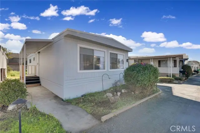 840 Foothill Boulevard  #27, Azusa, CA 91702 - #2