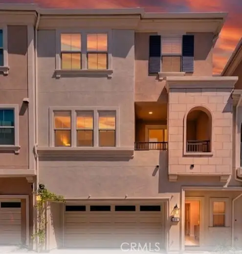 606 White Oaks, Lake Forest, CA 92610