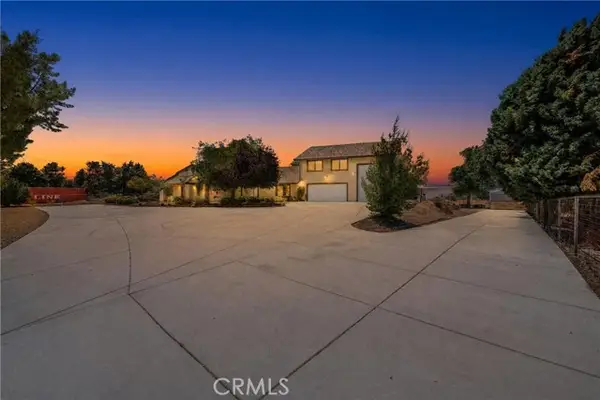 7854 Oak hills Rd, Hesperia, CA 92344