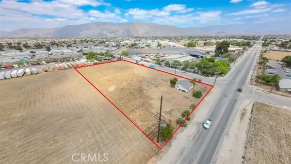 1011 W 7th St, San Jacinto, CA 92582