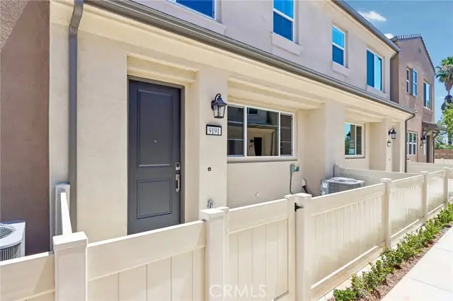 9191 Waverly Lane, Riverside, CA 92503 - #2