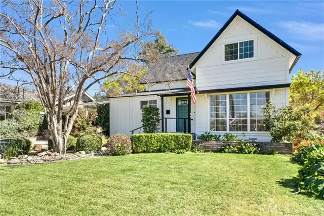 527 Palm, Redlands, CA 92373 - #1