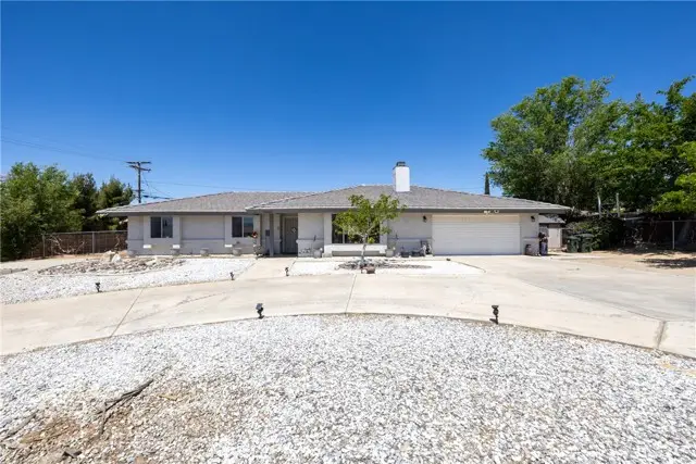 19388 Corwin, Apple Valley, CA 92307 - #1