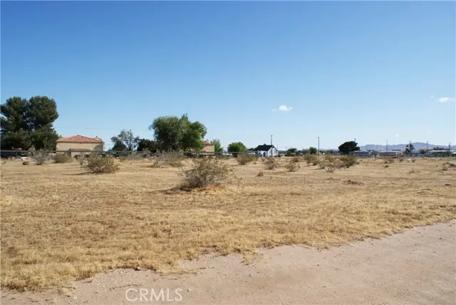 0 Aztec LN, Adelanto, CA 92301 - #3