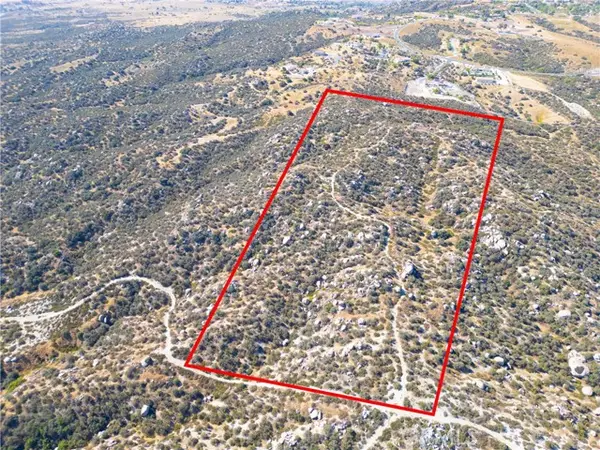 12 Venus Dr, Nuevo, CA 92567