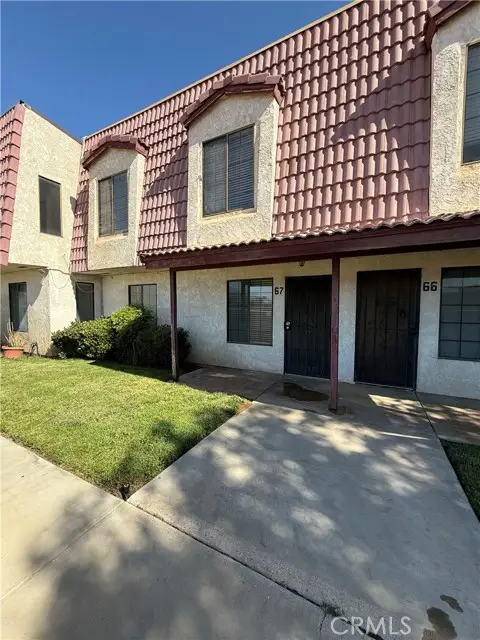 2260 E ave Q4, Palmdale, CA 93550 - #1