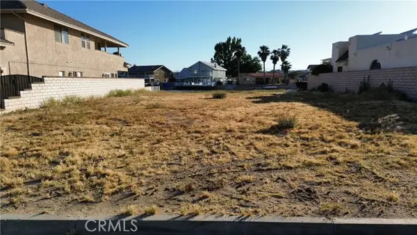 13480 Sea Gull Drive, Victorville, CA 92395