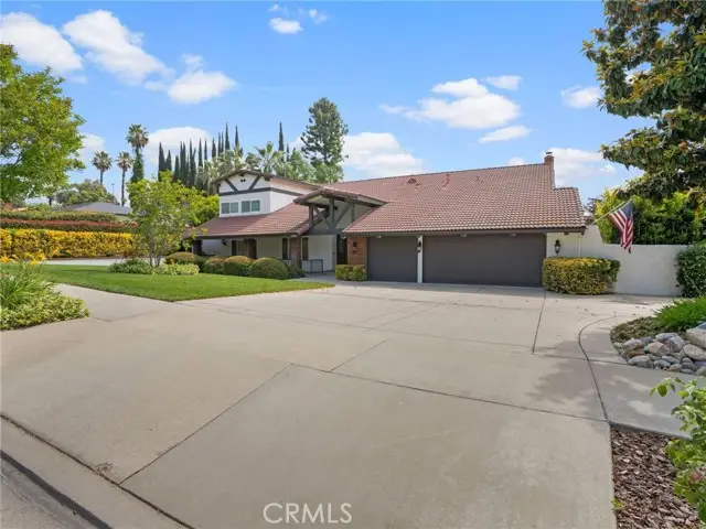 2304 San Antonio Avenue, Upland, CA 91784 - #1