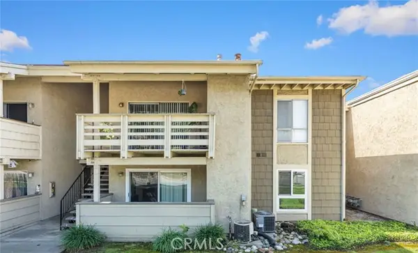 1130 Alosta  #B102, Azusa, CA 91702