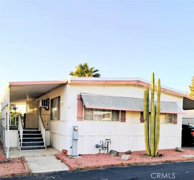 725 THORNTON  #97, Hemet, CA 92543 - #1