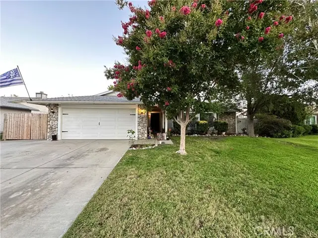 232 Yosemite, San Jacinto, CA 92583 - #1