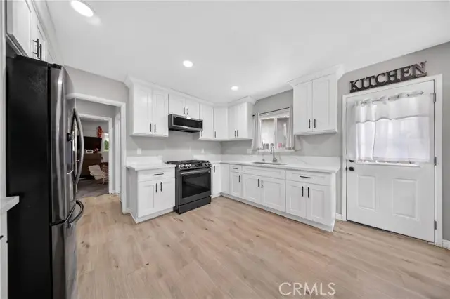 7726 Del Rosa, San Bernardino, CA 92410 - #3