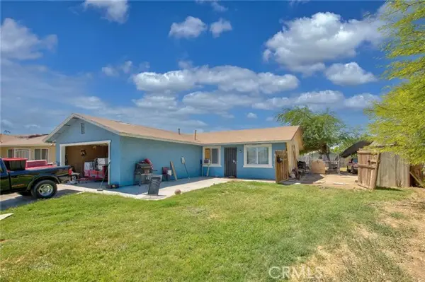 562 Sundance Ln, Westmorland, CA 92281