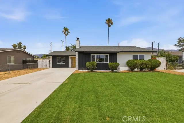 27176 Hibiscus, Highland, CA 92346 - #2