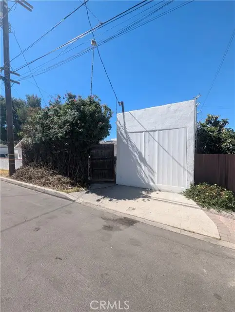 10370 Tujunga Cyn Blvd, Tujunga, CA 91042 - #3