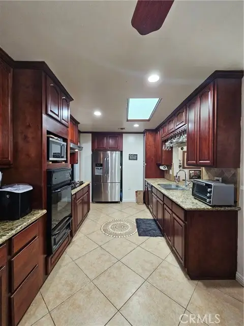 1179 Viceroy Avenue, Covina, CA 91722 - #3