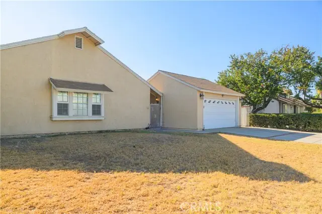 614 Aspen, Rialto, CA 92376 - #2