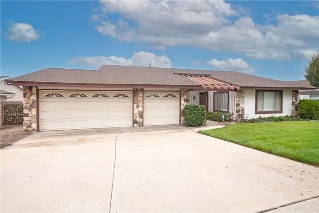 946 Coronado, Upland, CA 91786 - #2