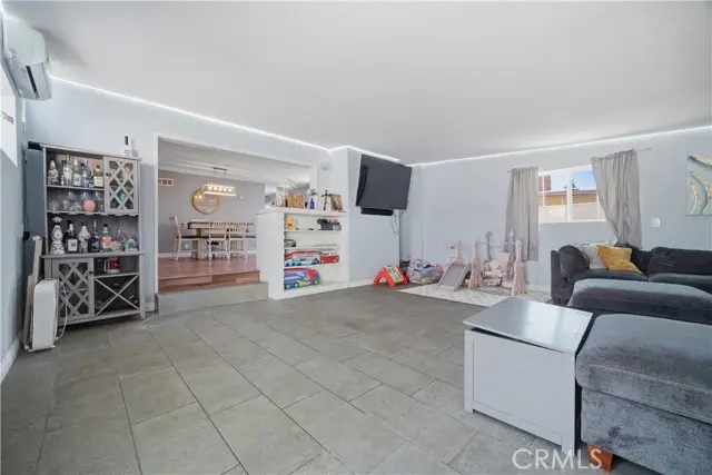 1853 Garland, Pomona, CA 91766 - #3