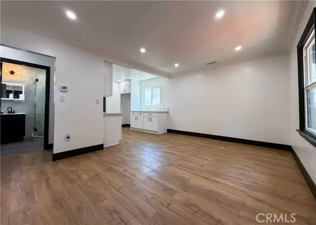 6316 8th Avenue, Los Angeles, CA 90043 - #3
