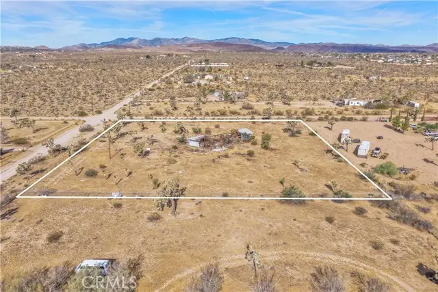 58824 Mesa Dr, Yucca Valley, CA 92284 - #2