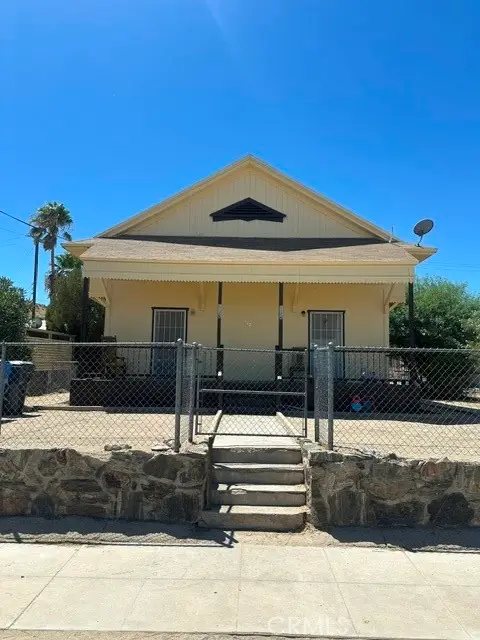 112 Cottage, Barstow, CA 92311